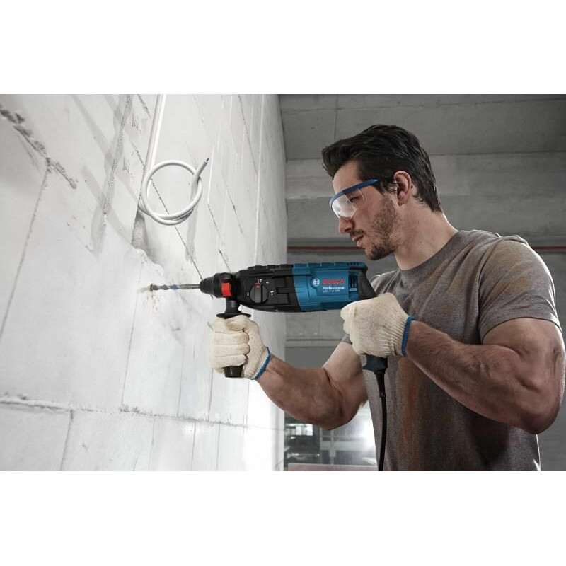Перфоратор Bosch GBH 240 (0611272100)