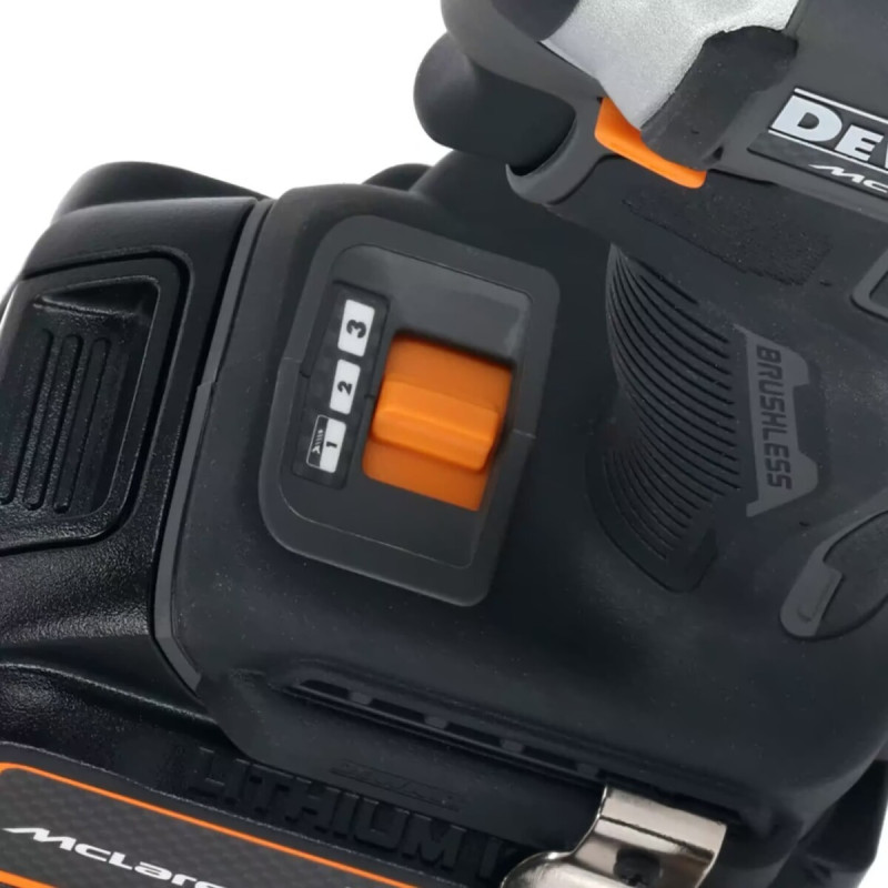 Аккумуляторный винтоверт DeWALT McLaren F1 (DCF85MP2T)