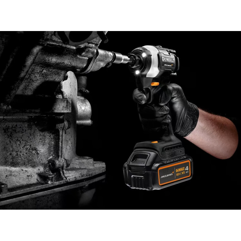 Аккумуляторный винтоверт DeWALT McLaren F1 (DCF85MP2T)
