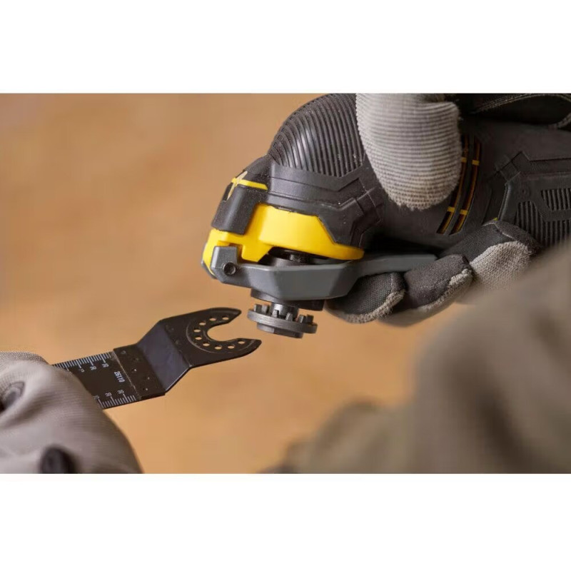 Аккумуляторный многофункциональный инструмент Stanley FatMax (SFMCE500D2K)