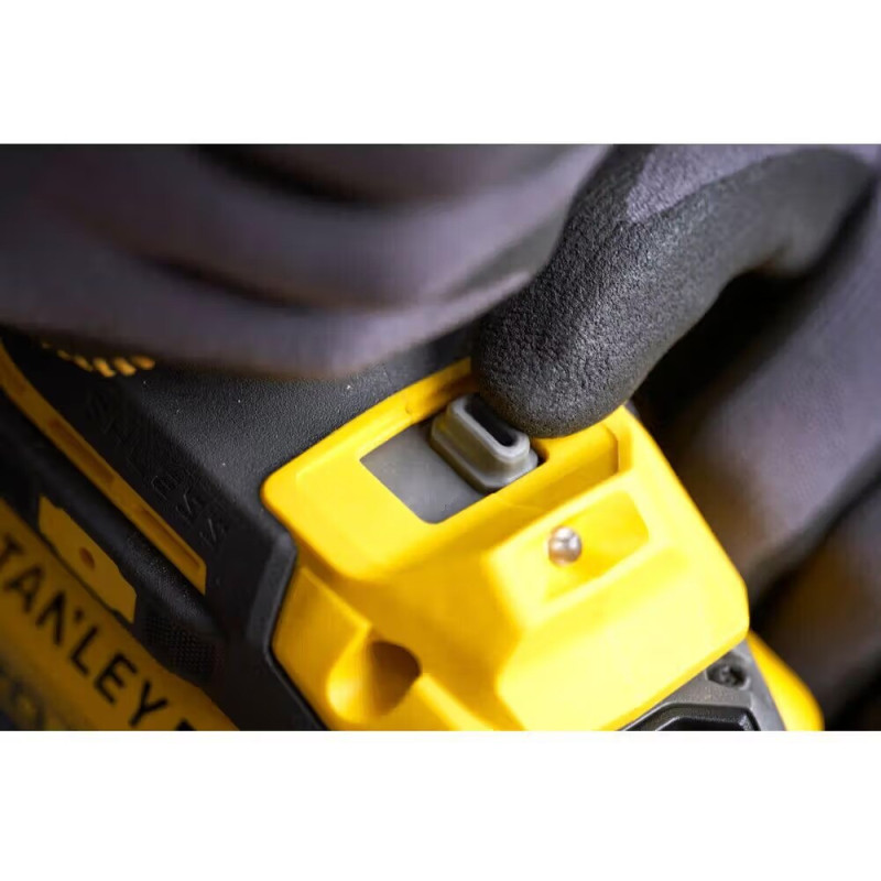 Акумуляторний гайкокрут Stanley FatMax (SFMCF940M1)
