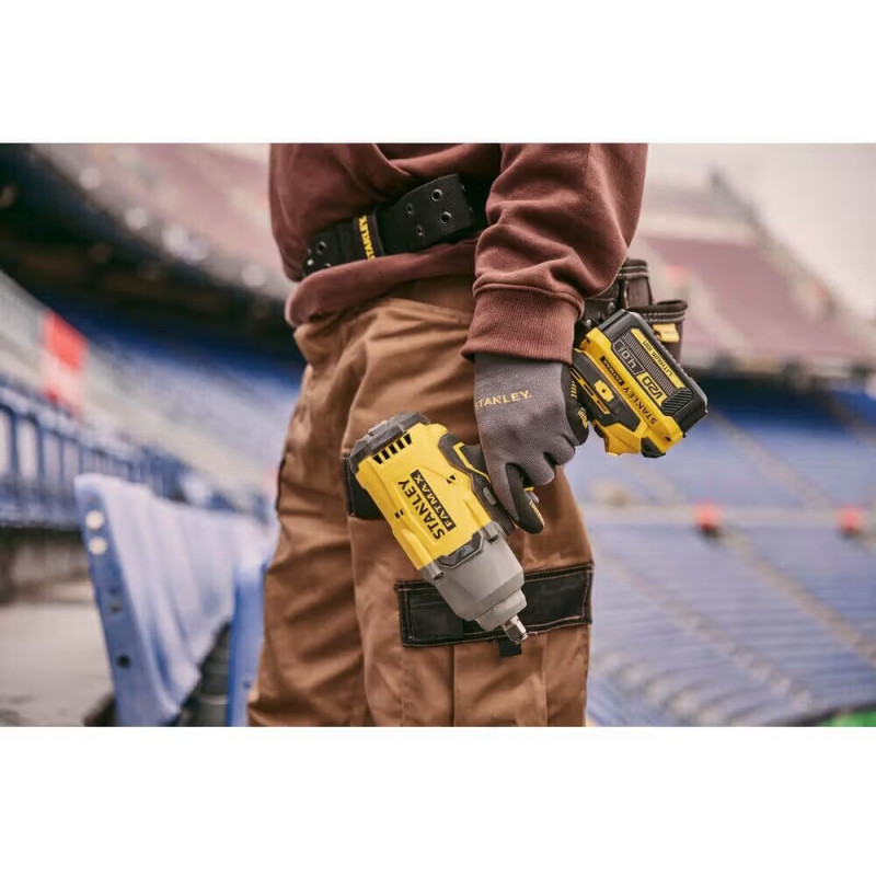 Акумуляторний гайкокрут Stanley FatMax (SFMCF940M1)
