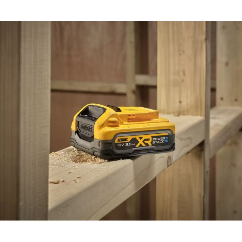 Акумулятор DeWALT PowerStack (DCBP318)
