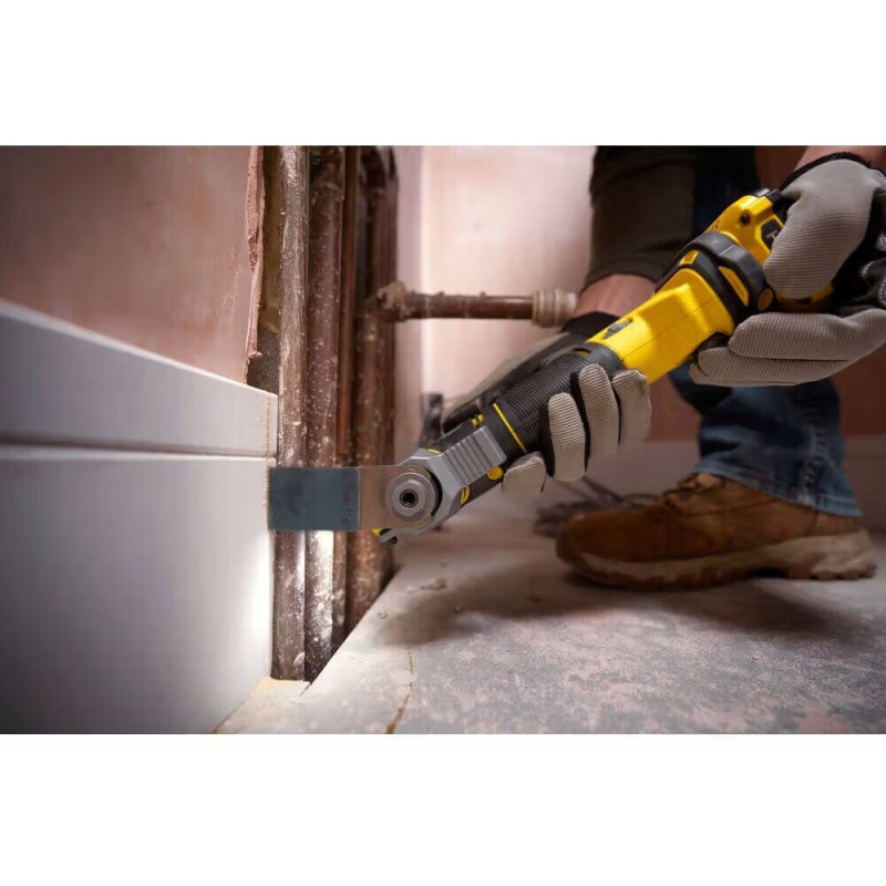 Аккумуляторный многофункциональный инструмент Stanley FatMax (SFMCE500D2K)