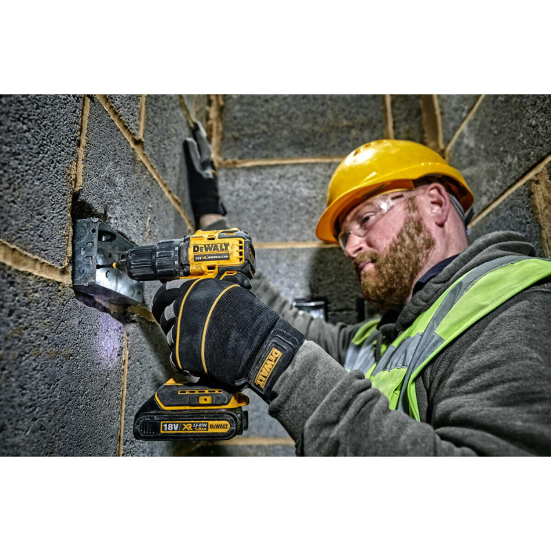 Акумуляторна дриль-шурупокрут DeWALT DCD708D2T
