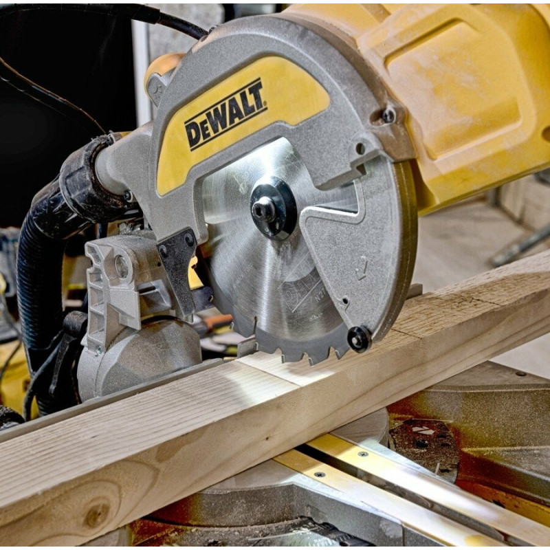 Пила торцювальна DeWALT (DWS777)