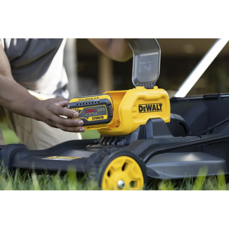 Газонокосилка аккумуляторная DeWALT (без АКБ и ЗУ) (DCMWSP550N)