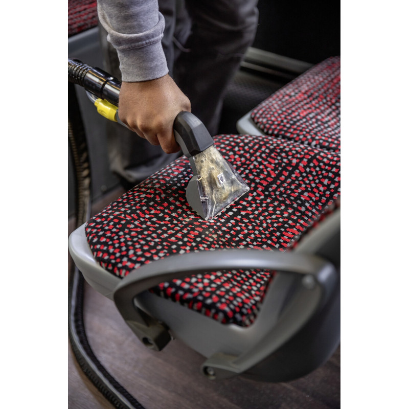 Миючий пилосос Karcher Puzzi 8/1 (1.100-240.0)